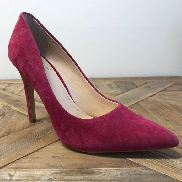 Vince Camuto Cranberry Suede Heel - Picture 5 of 5